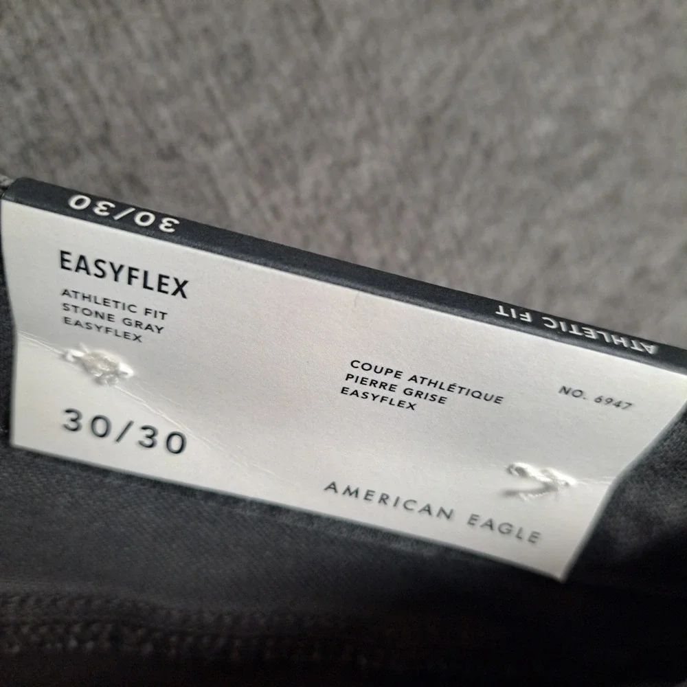 American Eagle Jeans Mens 30x30 Stone Gray Athletic Fit Easyflex Tapered Stretch